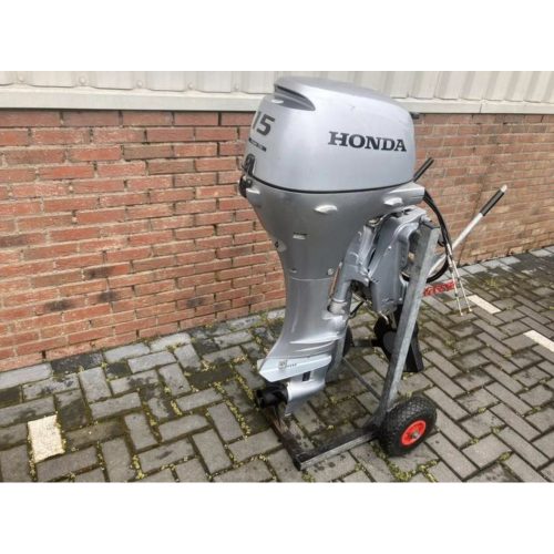 Honda 15 pk 4 takt, powertrim uniek - Afbeelding 4