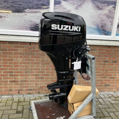 Nieuwe Suzuki 60 Pk 4 takt langstaart