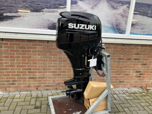 Nieuwe Suzuki 60 Pk 4 takt langstaart