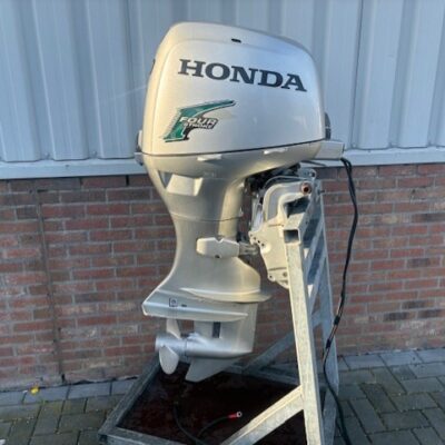Honda 50 pk 4 takt EFI langstaart