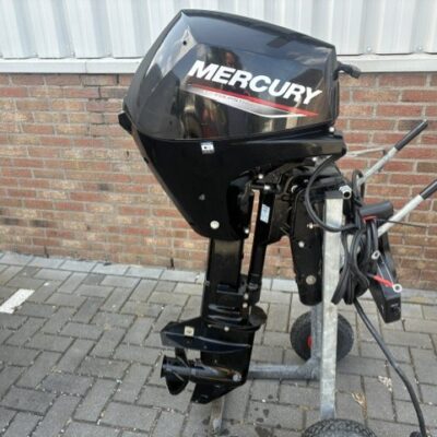 Mercury 20 pk 4 takt EFI powertrim langstaart